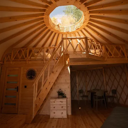 Lesny Krag Luksustelt *